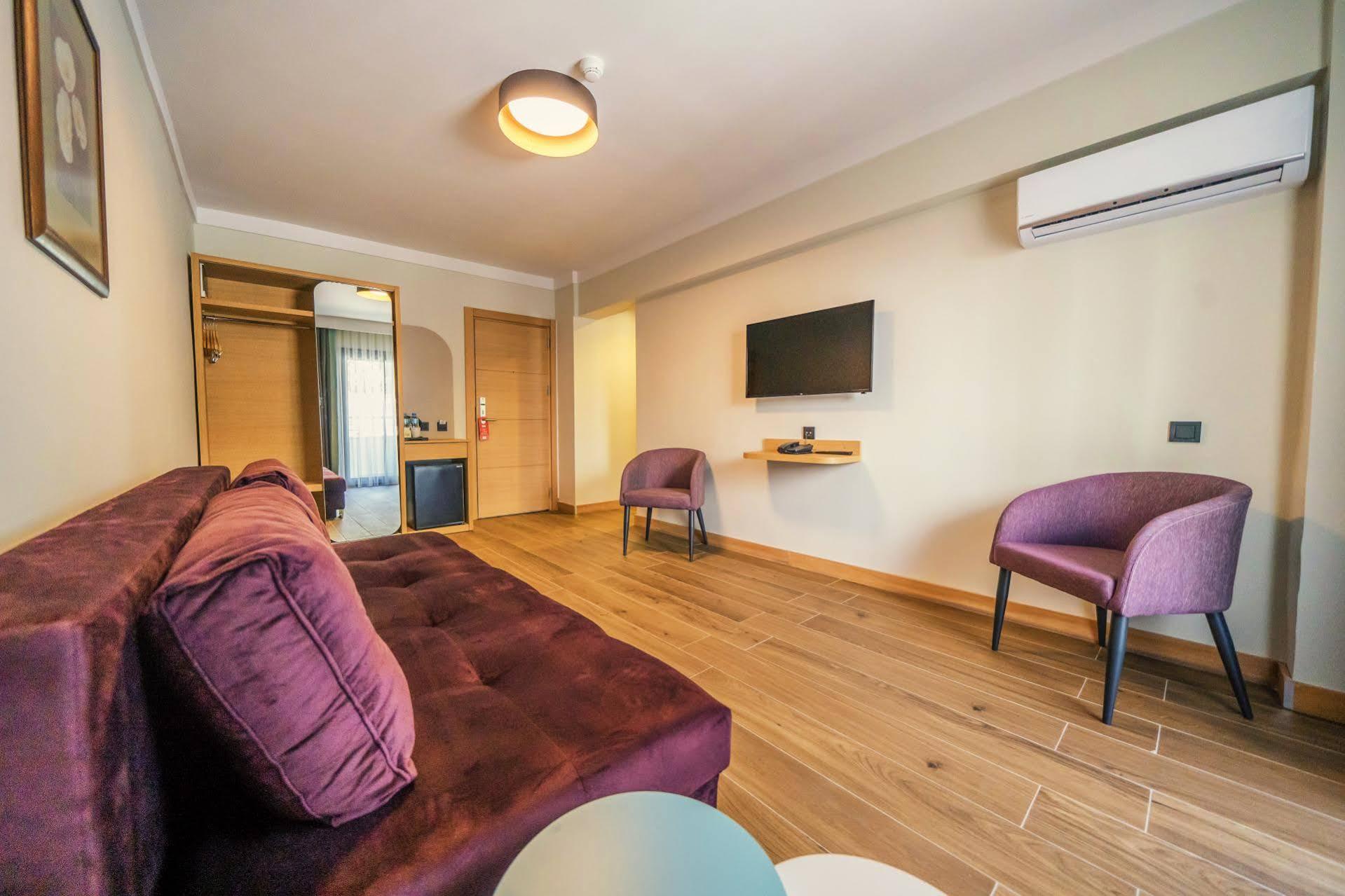 Marmaris Random Rooms By Lookbookholiday Exterior photo